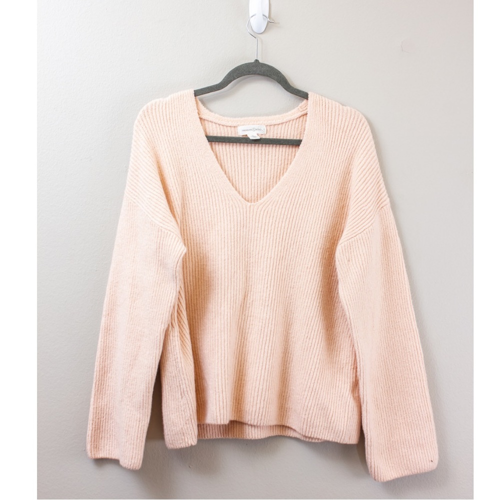 Treasure & Bond v neck long sleeve sweater NWOT